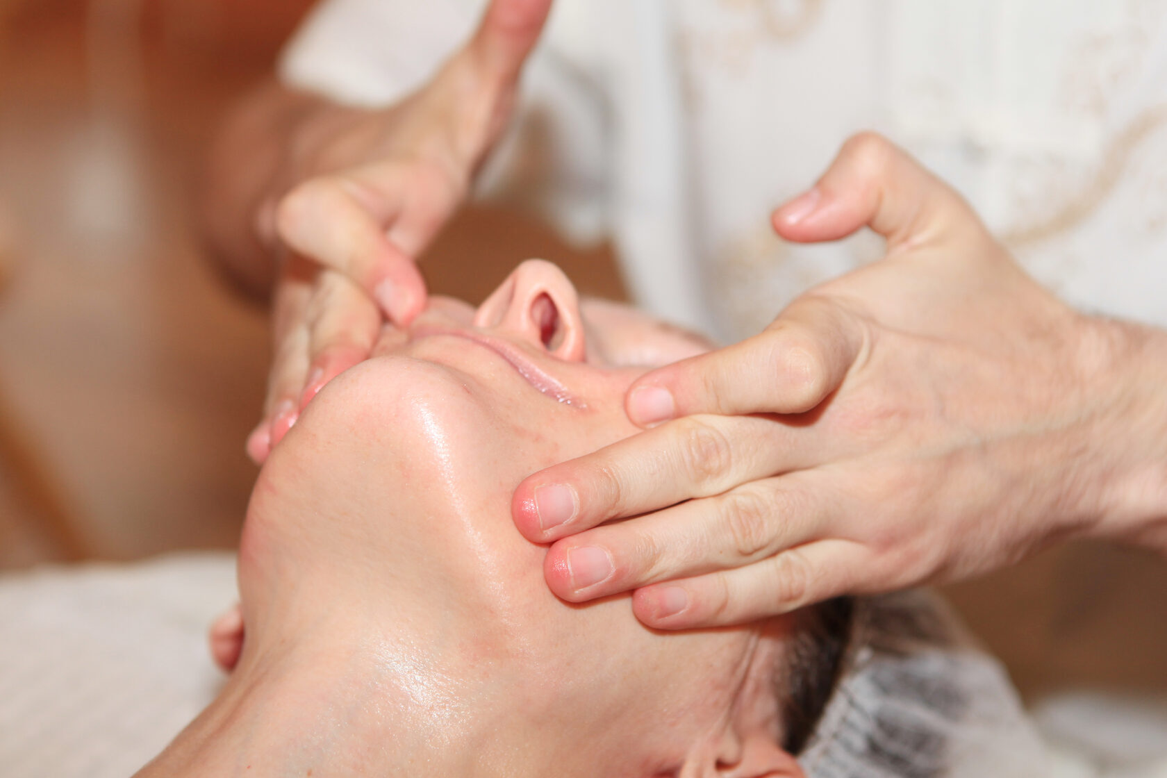 Lift Facial: Detox & Sculpting Facial Massage, Skin Camp